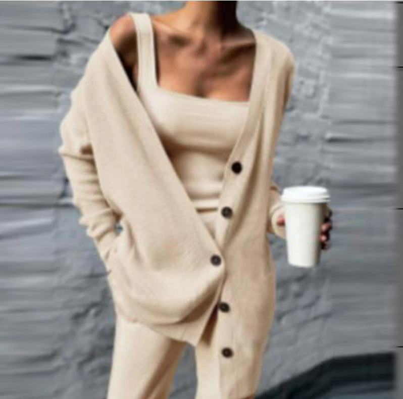 Marlowe Cozy Knitted Set