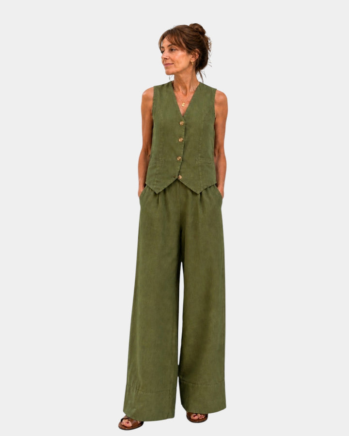 Assia | Sleeveless Vest and Pant Set