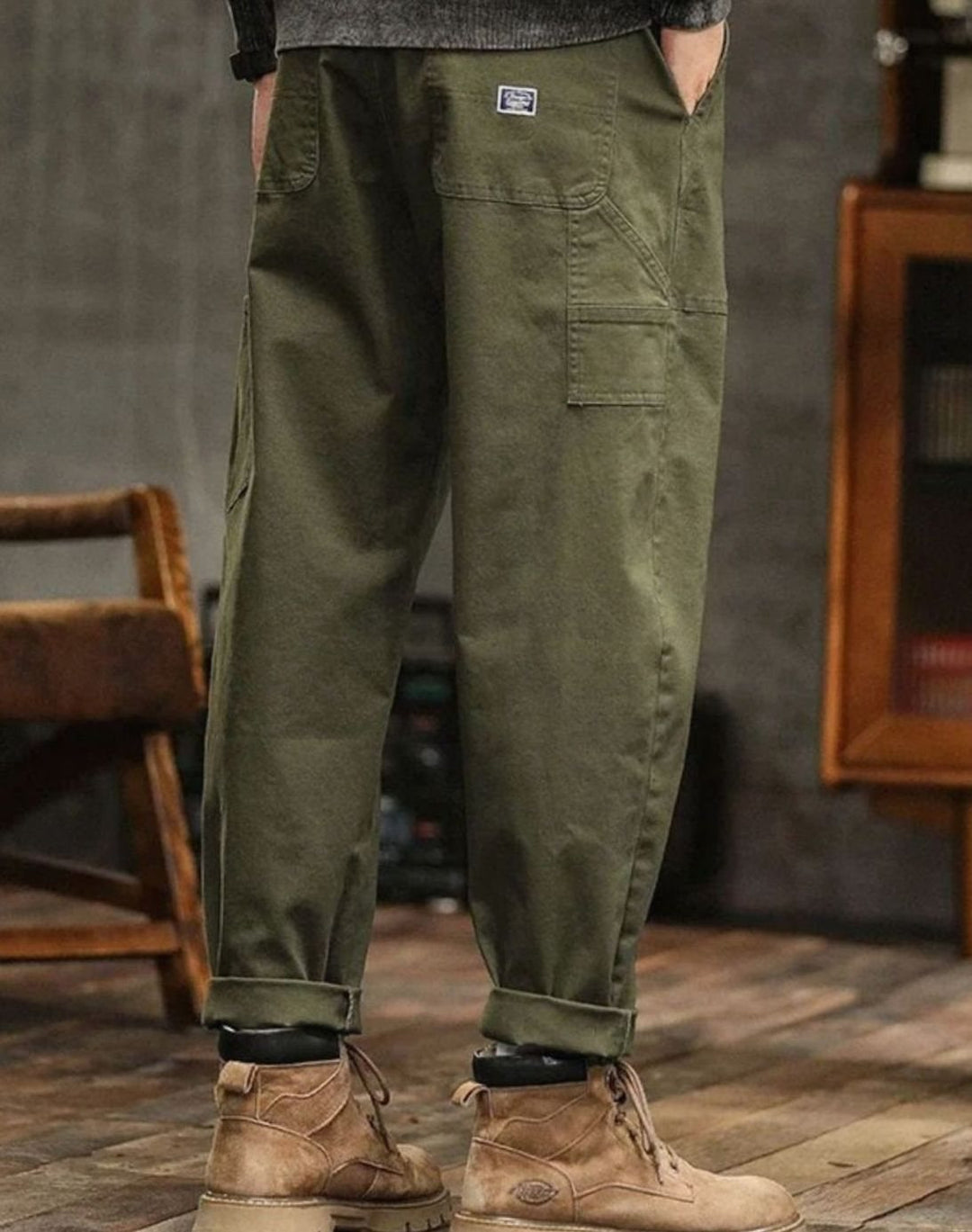 Men's Classic Straight-Fit Vintage-Inspired Cargo Pants