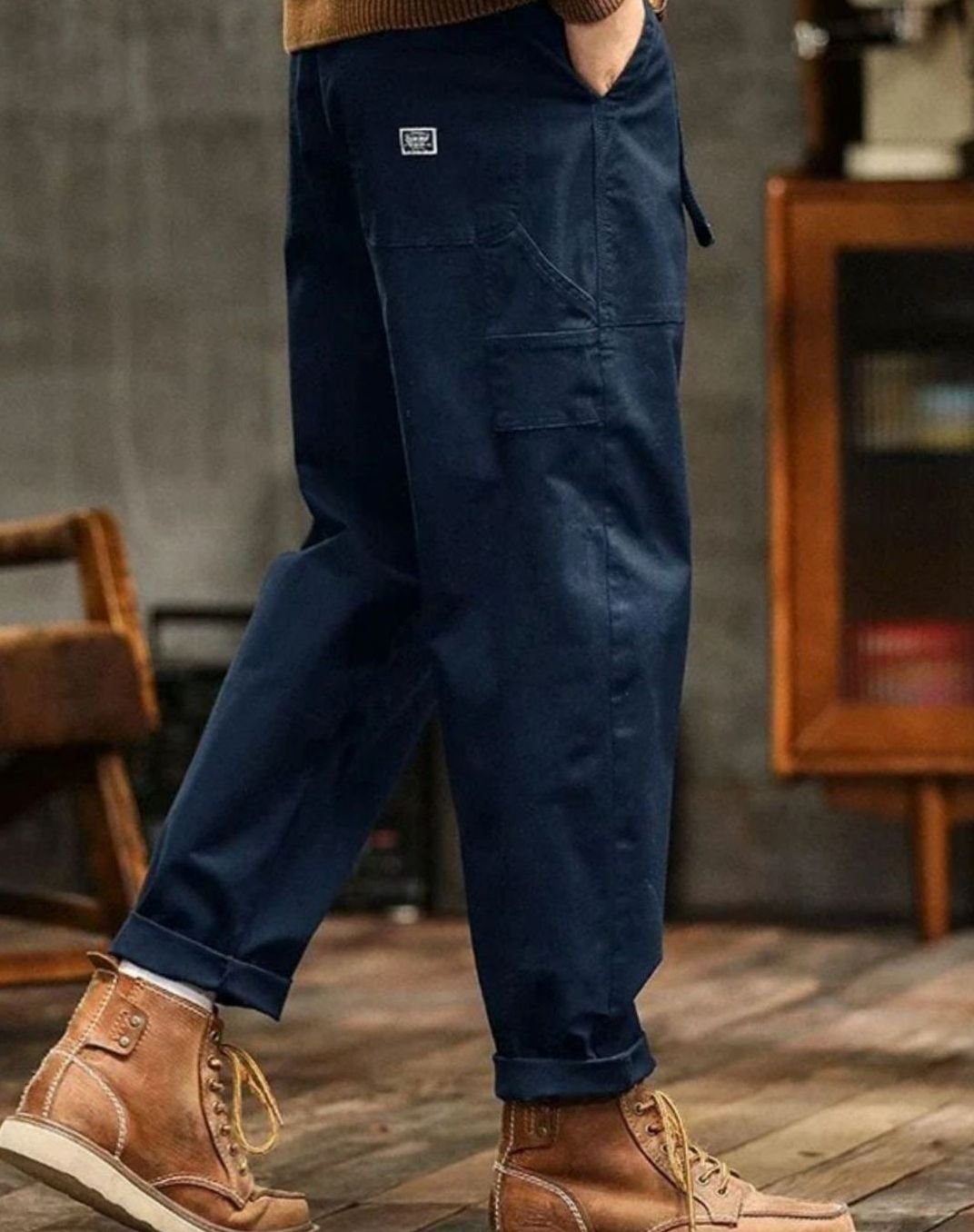 Men's Classic Straight-Fit Vintage-Inspired Cargo Pants