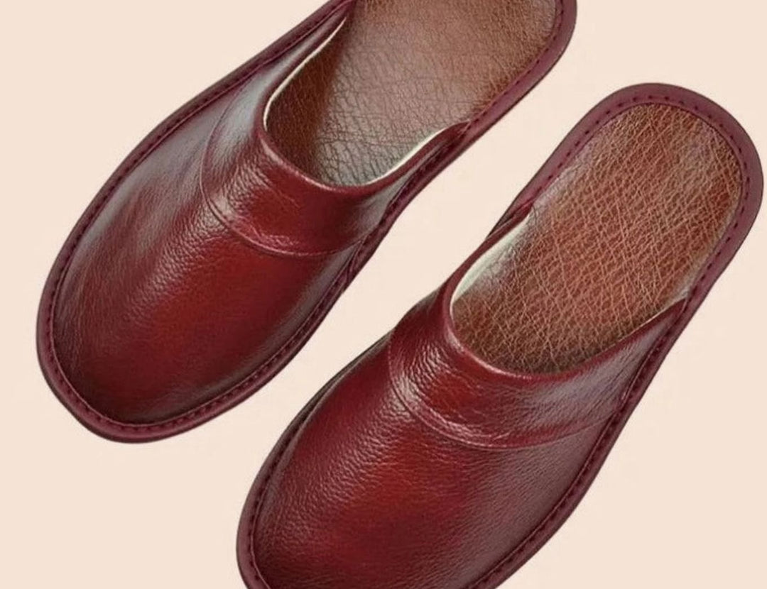 Men's Leather Slip-On Slippers Minimalist Indoor Mule - Wine Red