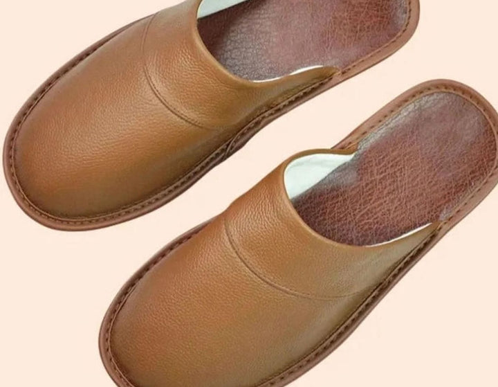 Men's Leather Slip-On Slippers Minimalist Indoor Mule - Coffee