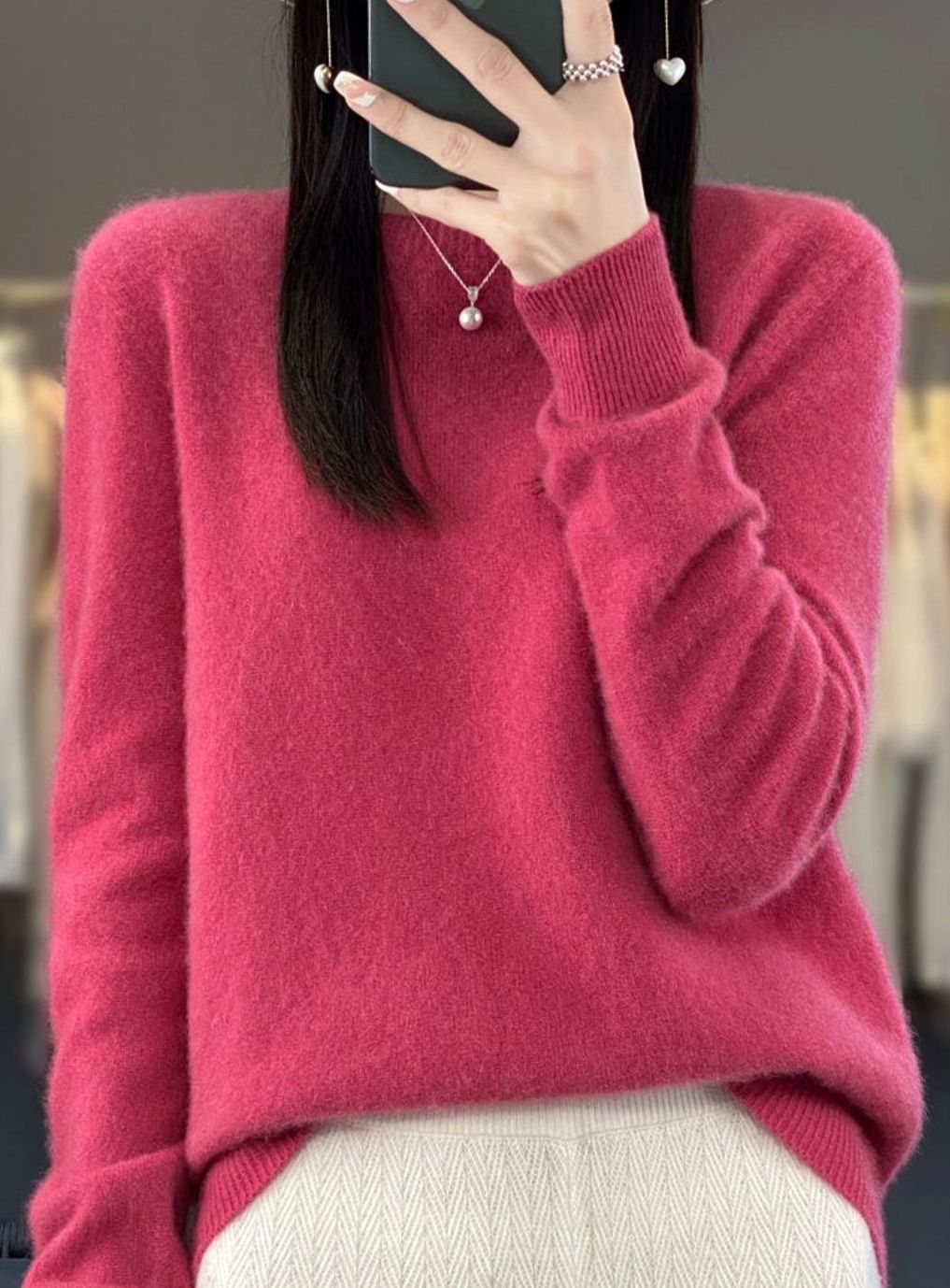 Men's Relaxed-Fit Crew-Neck Comfortable Sweater