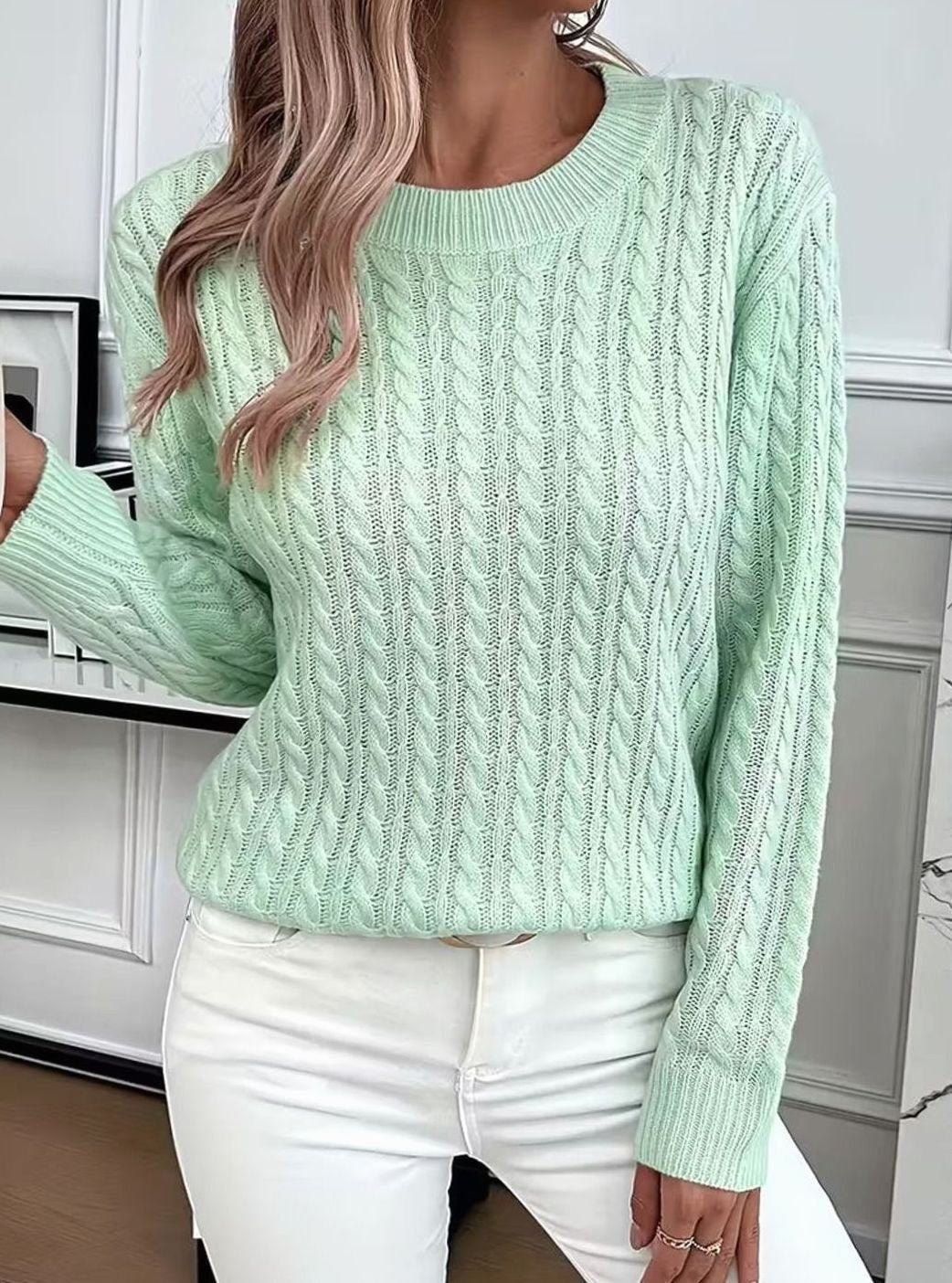 Women's Comfortable Cable-Knit Crewneck Sweater