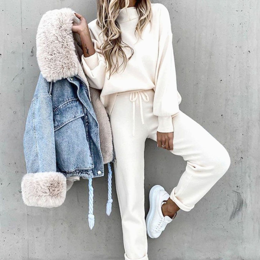 Women's Cozy Two-Piece Relaxed-Fit Crewneck Tracksuit Outfit - White