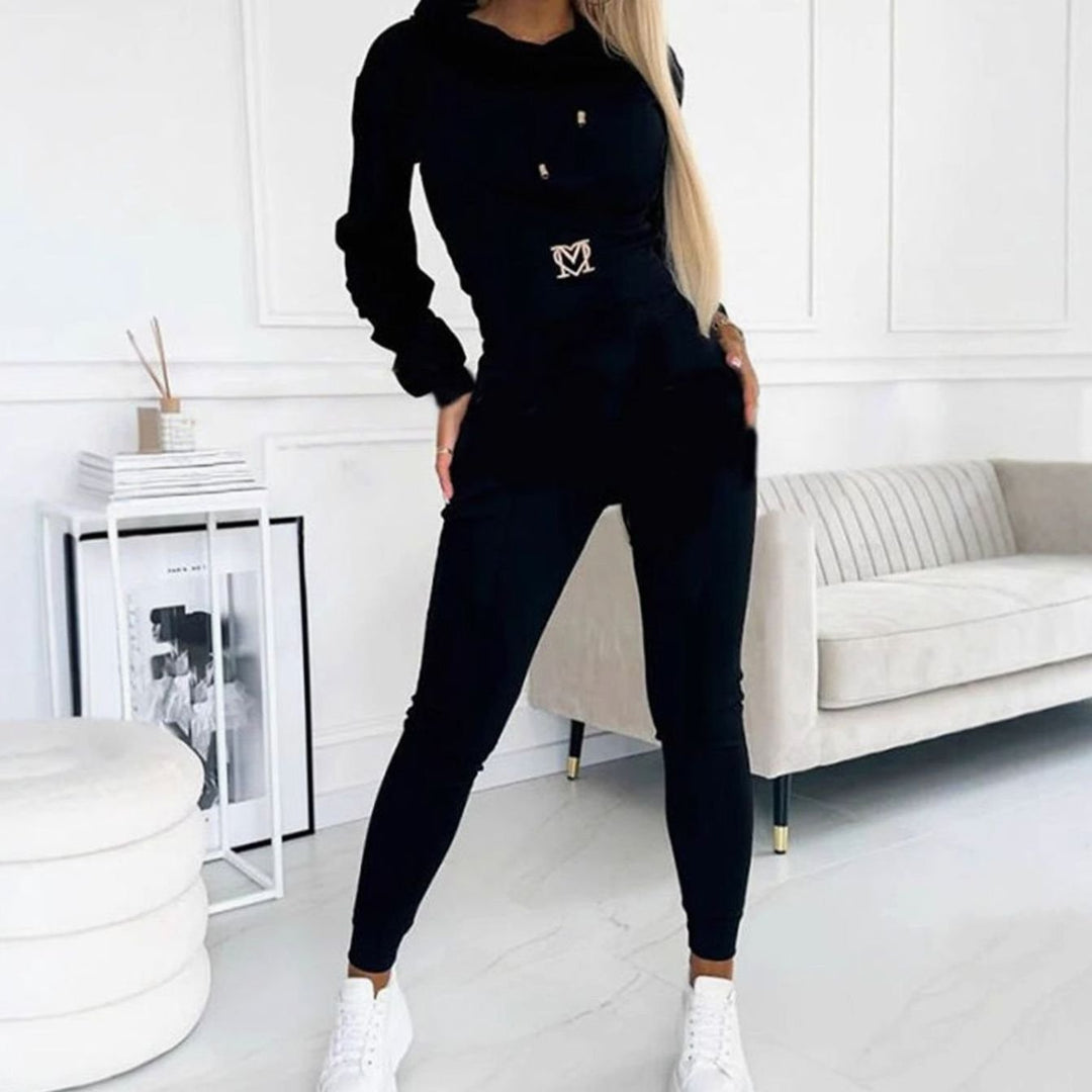 Women's Cropped Hoodie High-Waist Jogger Comfortable Set - Black