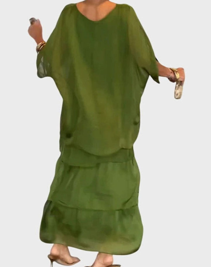 Women's Elegant Tiered Maxi Dress Flowing Batwing Sleeve