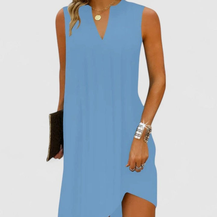 Women's Flattering V-Neck Pleated Sleeveless Midi Dress