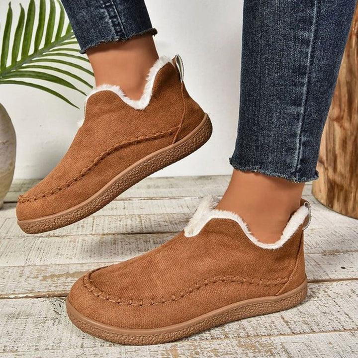 Women's Fleece-Lined Slip-On Moccasin Loafers - Brown