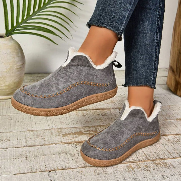 Women's Fleece-Lined Slip-On Moccasin Loafers - Gray