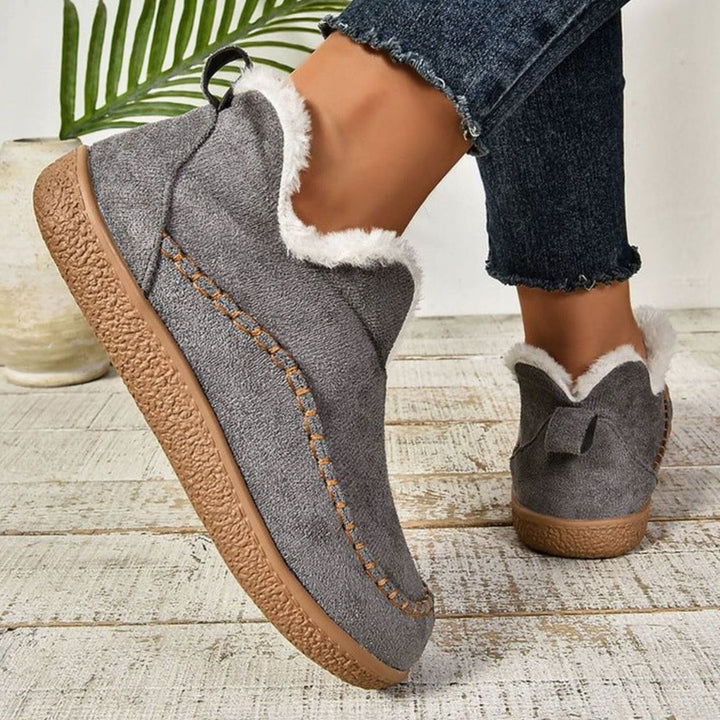 Women's Fleece-Lined Slip-On Moccasin Loafers