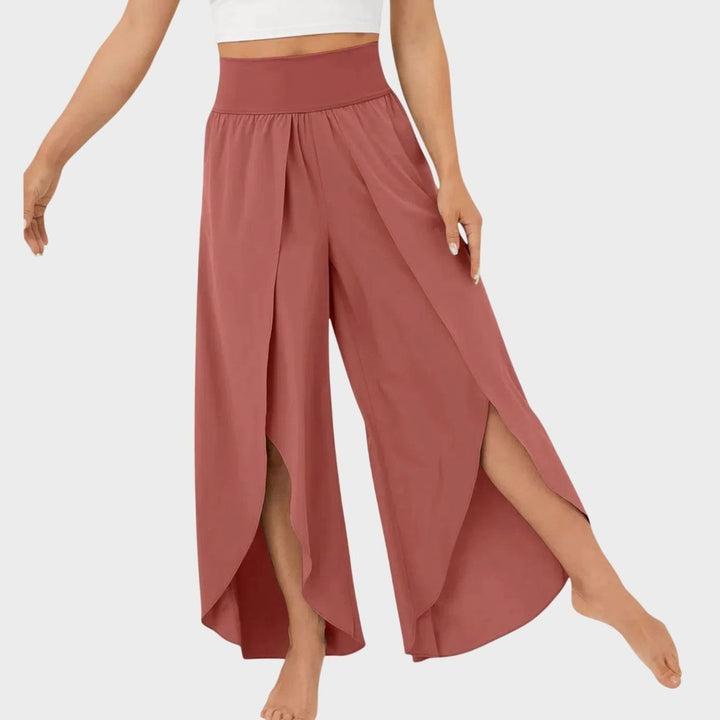 Women's High-Waist Relaxed Flared Pants Integrated Shorts - Red