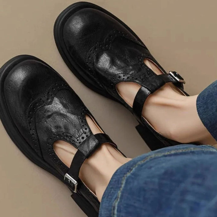 Women's Leather Brogue T-Strap Mary Jane Flats - Black