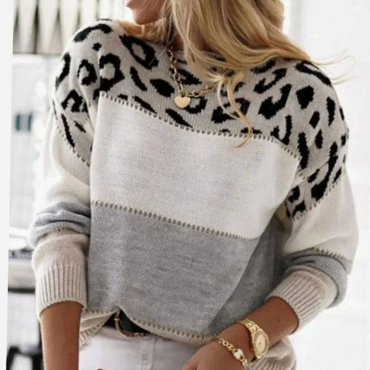 Women's Leopard Print Color Block Crewneck Knit Sweater - Gray