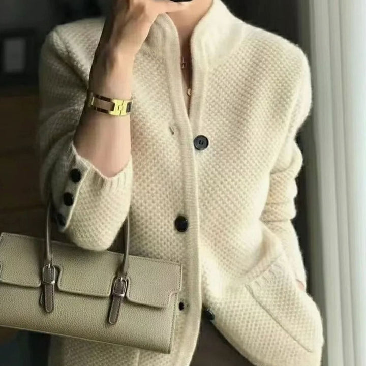 Women's Open-Pocket V-Neck Knit Button Cardigan - Beige