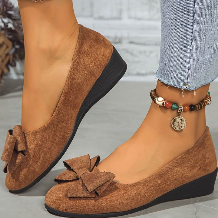Women's Orthopedic Bow-Detail Suede Flat Shoes - Brown