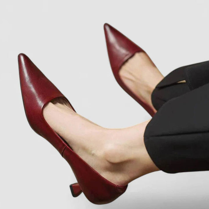 Women's Orthopedic Pointed-Toe Low-Heel Pumps - Reddish Brown