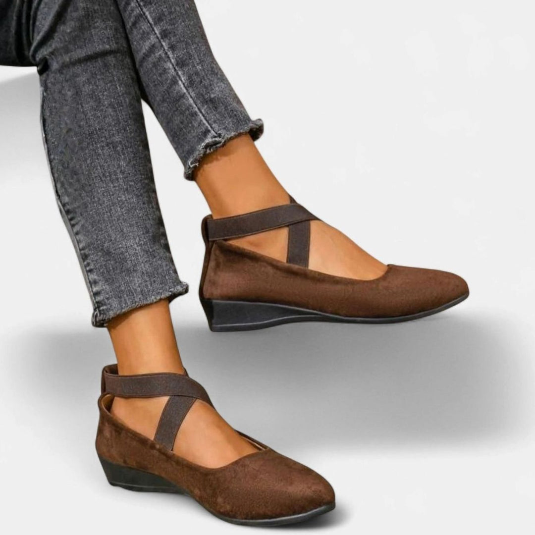 Women's Orthopedic Shoes Suede Cross-Strap Cushioned Flats - Brown