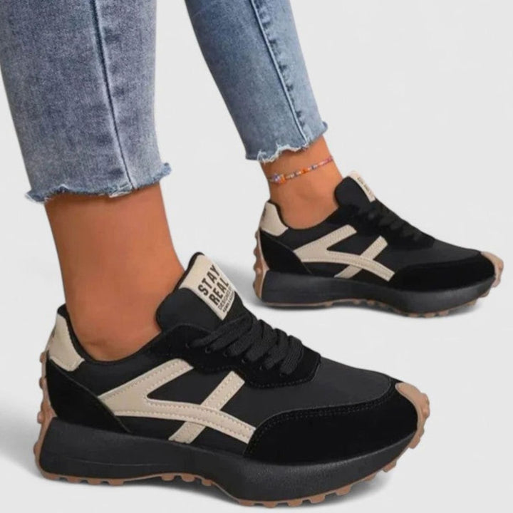 Women's Orthopedic Sneakers Cushioned Insole Slip-Resistant Retro Runner - Black / Beige