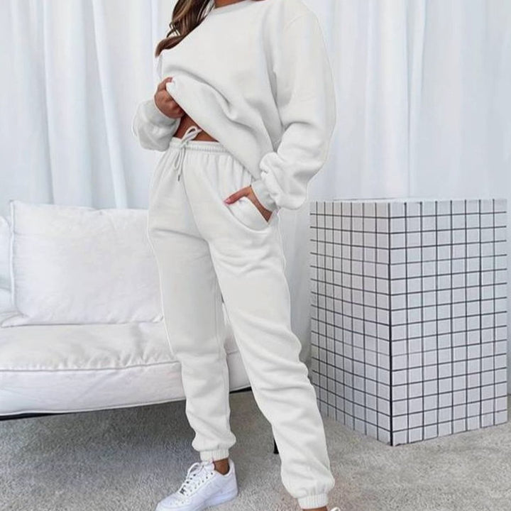 Women's Relaxed-Fit Crew-Neck Matching Sweatshirt Jogger Set - White