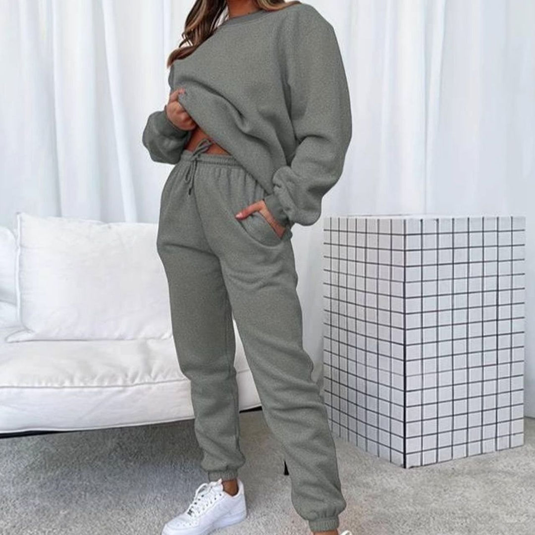 Women's Relaxed-Fit Crew-Neck Matching Sweatshirt Jogger Set - Grey