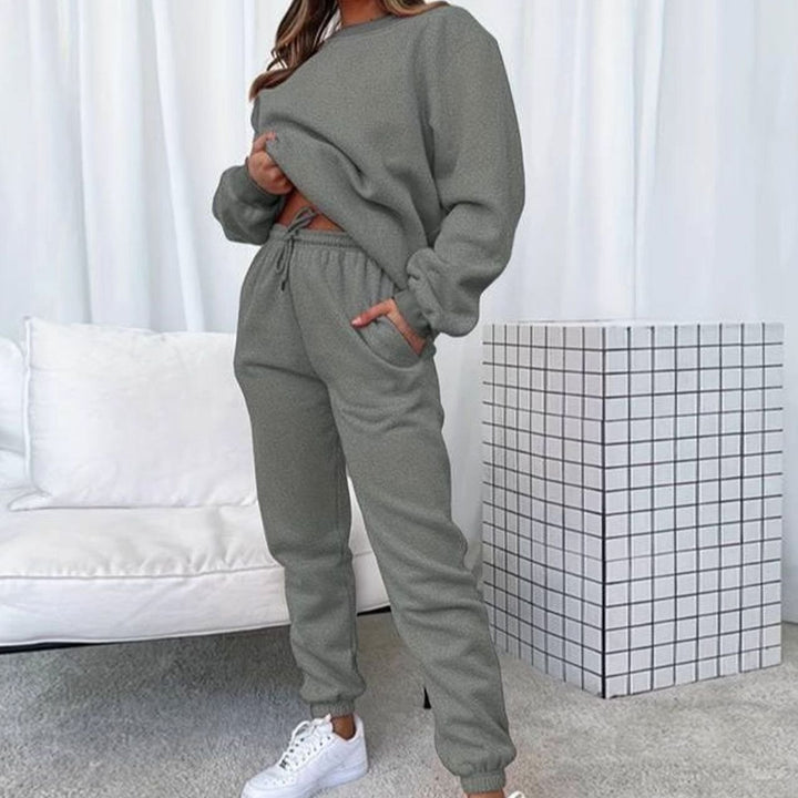 Women's Relaxed-Fit Crew-Neck Matching Sweatshirt Jogger Set - Grey