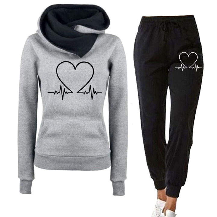 Women's Relaxed-Fit Heart-Print Two-Piece Tracksuit Hoodie Jogger Set - Grey