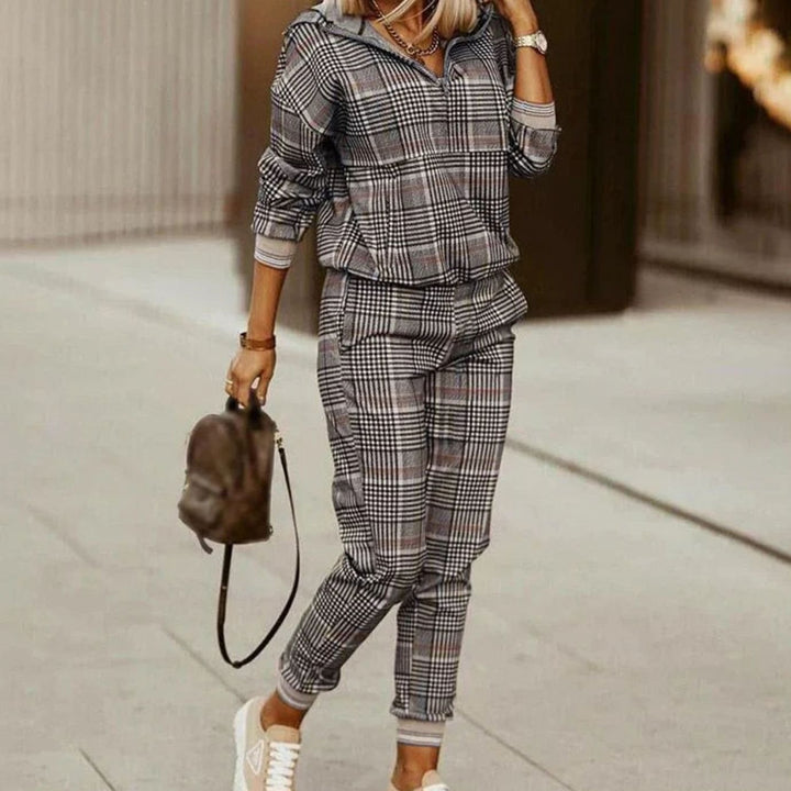 Women's Relaxed-Fit Quarter-Zip Tracksuit Set Monogram Print - Dark Grey