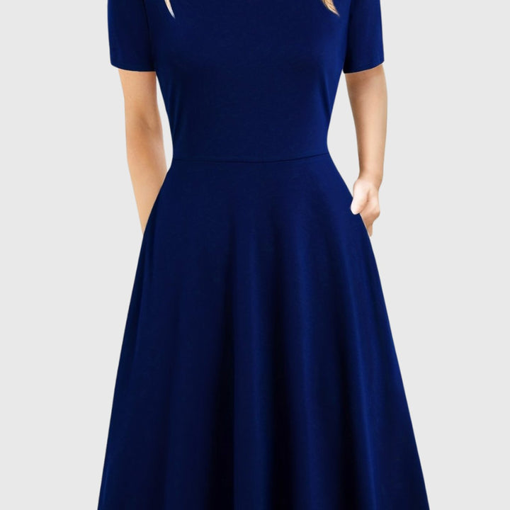Women's Retro A-Line Short-Sleeve Round-Neck Summer Dress Pockets