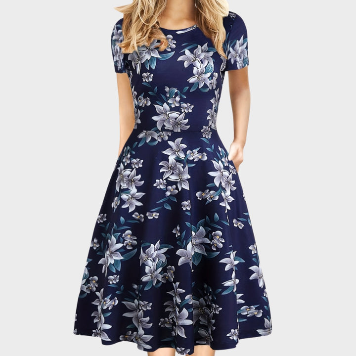 Women's Retro A-Line Short-Sleeve Round-Neck Summer Dress Pockets