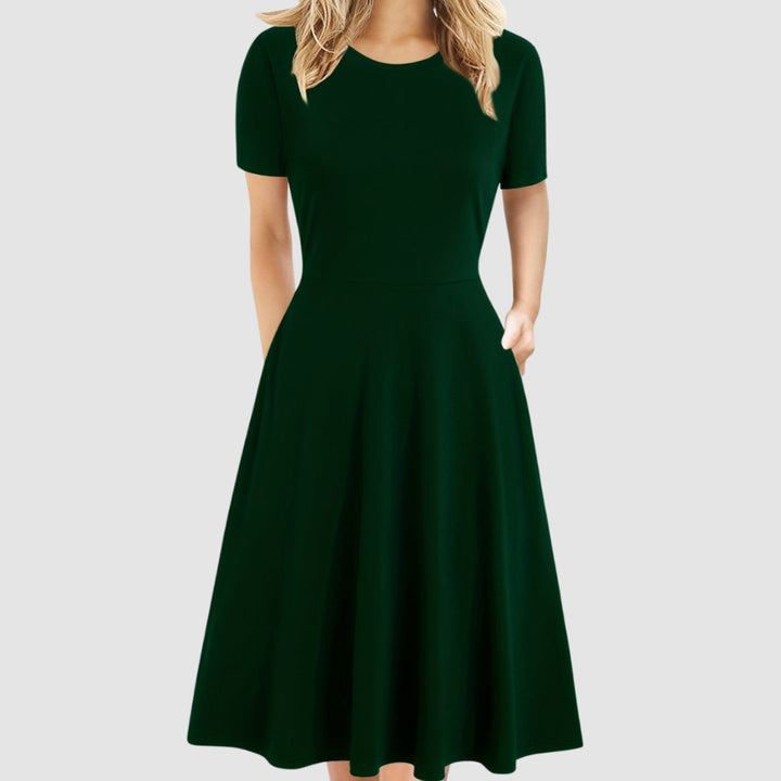 Women's Retro A-Line Short-Sleeve Round-Neck Summer Dress Pockets