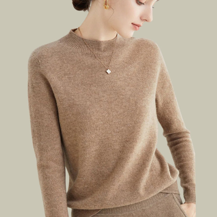 Women's Slim-Fit Mock-Neck Merino Wool Sweater - Light Tan