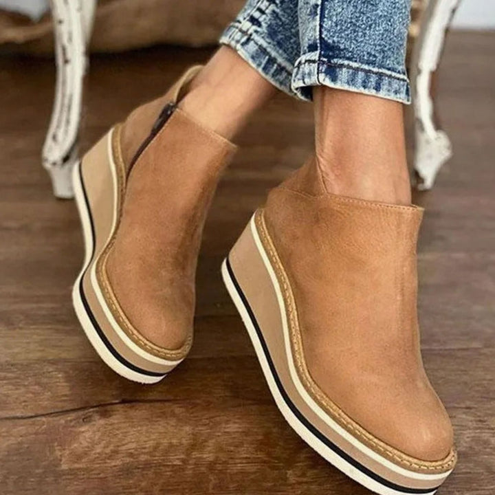 Women's Wedge Platform Side-Zip Ankle Boots - Khaki