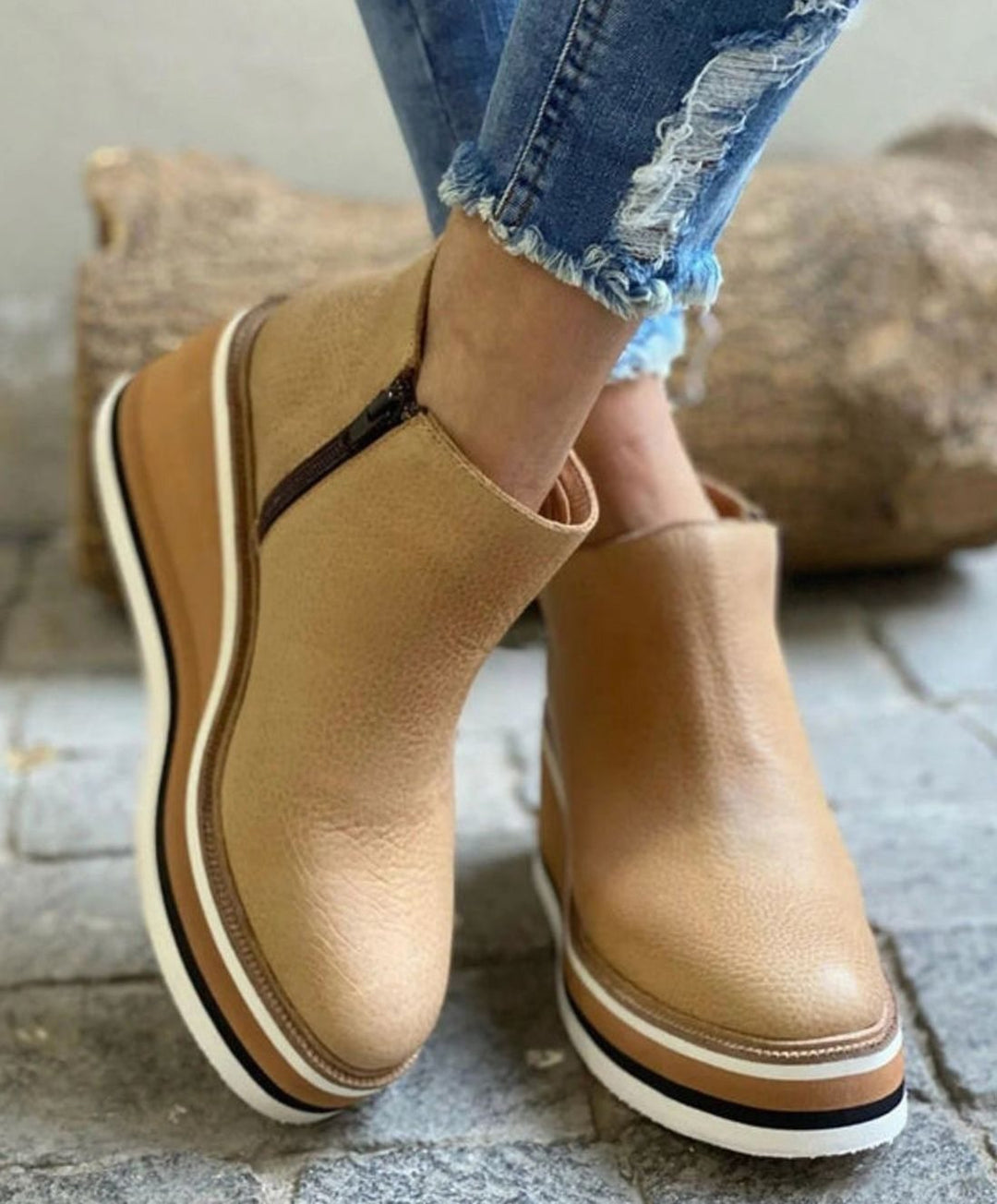 Women's Wedge Platform Side-Zip Ankle Boots - Beige
