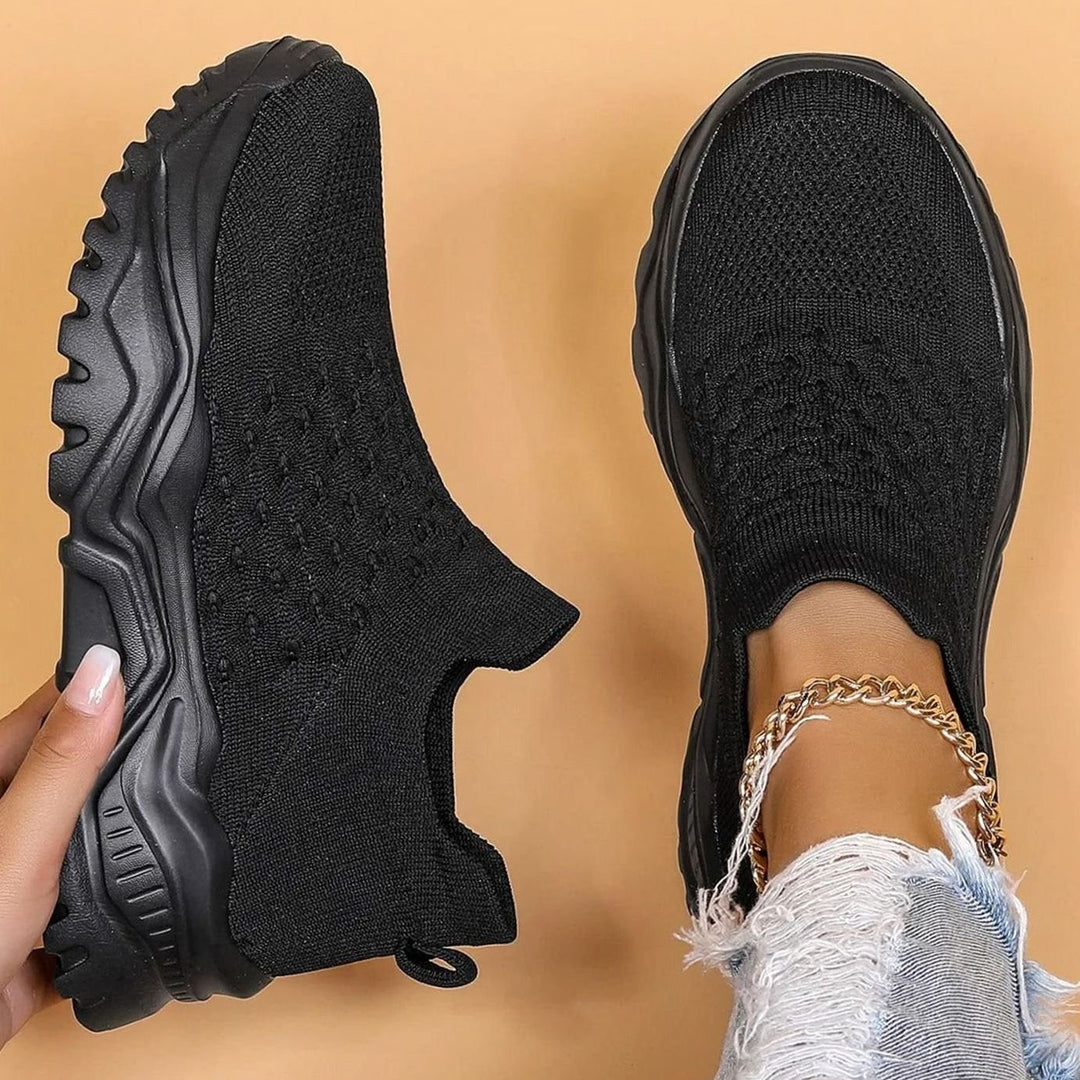 Women's Wide-Fit Knit Sock Slip-On Air Cushion Sneakers - 10