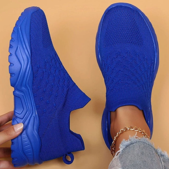 Women's Wide-Fit Knit Sock Slip-On Air Cushion Sneakers - 8