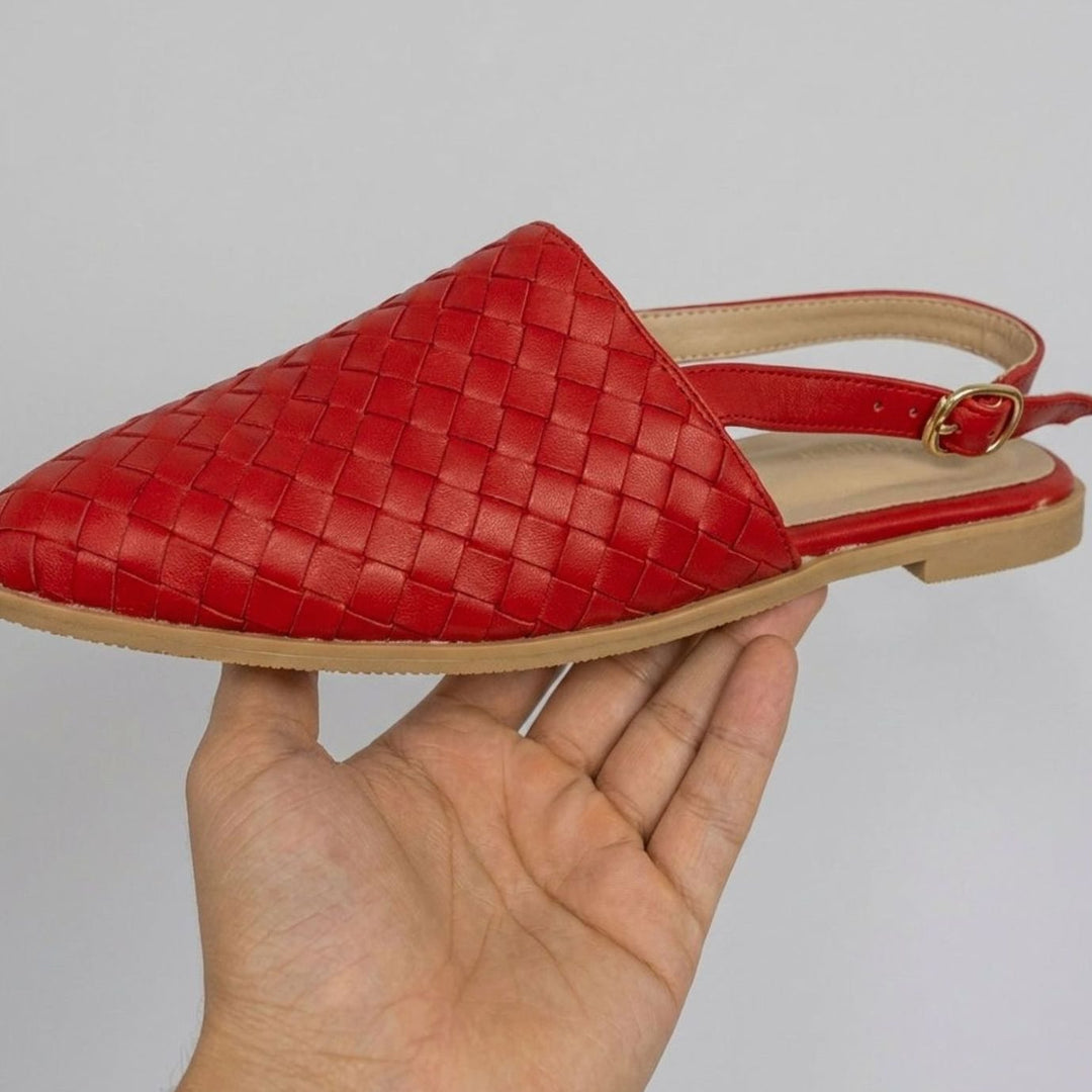 Women's Woven Pointed-Toe Slingback Flat Sandals - Red